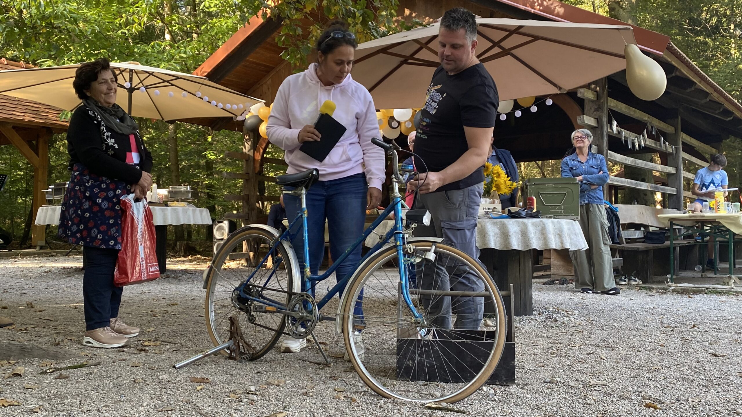 najem piknik prostora mačkov snožet